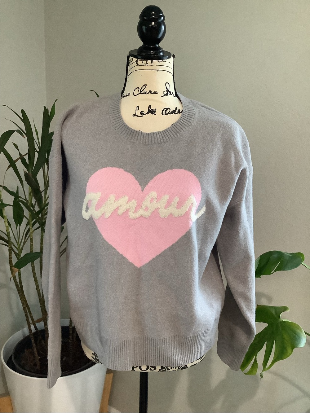 Cozy Gray Crewneck Sweater with Pink Heart and Amour Script
